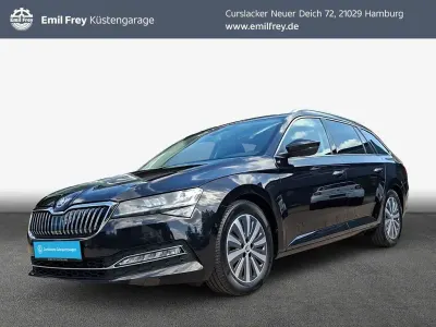 Gebraucht Skoda Superb Premium Edition 150 PS (110 kW) 2022 Blackmagic perleffekt Kombi