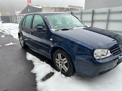 Gebraucht VW Golf IV 101 PS (74 kW) 2002 Blau Kleinwagen