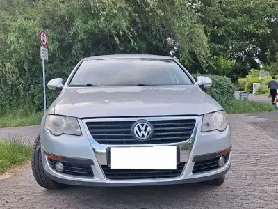 Gebraucht VW Passat Comfortline 116 PS (85 kW) 2005 Silber Limousine