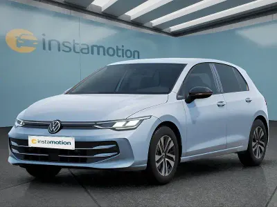 Neu VW Golf VIII 116 PS (85 kW) 2026 Blau Kleinwagen