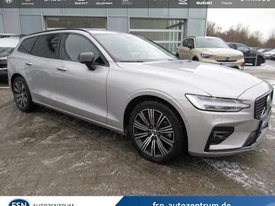 Usata Volvo V60 Plus 197 CV (144 kW) 2025 Argento Station wagon