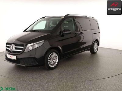 Gebraucht Mercedes V220 Sport 163 PS (119 kW) 2020 Obsidianschwarz Van / Kleinbus