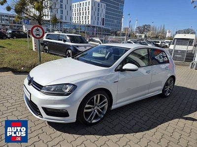 Second-hand VW Golf VII R 150 CP (110 kW) 2015 Alb Berlinǎ