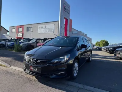 Gebraucht Opel Astra Elegance 122 PS (89 kW) 2022 Schwarz Kleinwagen
