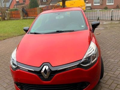 gebraucht Renault Clio - in knallrot- mit Bluetooth+ Freisprecheinrichtung