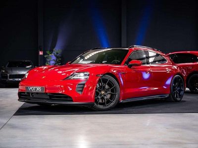 Gebraucht Porsche Taycan GTS Sport Turismo 441 kW (600 PS) 2022 Rot Limousine