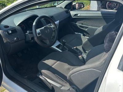 Opel Astra GTC