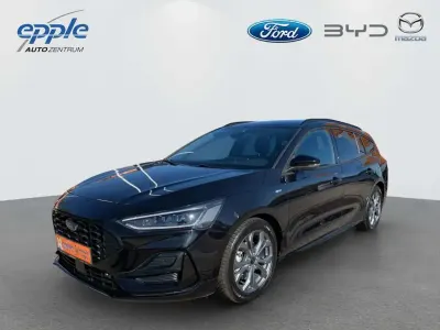 Gebraucht Ford Focus ST-Line 155 PS (114 kW) 2023 Agate black metallic Kombi