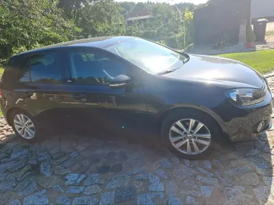 Gebraucht VW Golf VI 122 PS (89 kW) 2011 Schwarz Limousine
