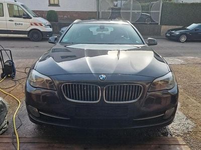 Gebraucht BMW 520 184 PS (135 kW) 2012 Grau Kombi