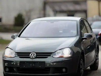 Gebraucht VW Golf V 150 PS (110 kW) 2006 Grün Kleinwagen