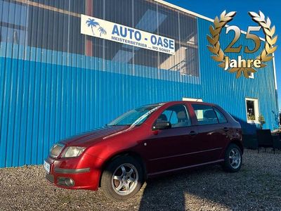 Rot Gebraucht 2006 Skoda Fabia Classic Limousine | 3.450 € (Teuer)