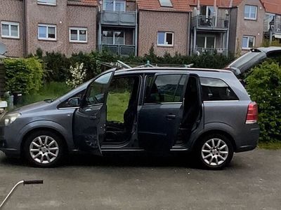 gebraucht Opel Zafira B mit 7 Setze 150 ps Tüv ist neu bis 25/3/2026