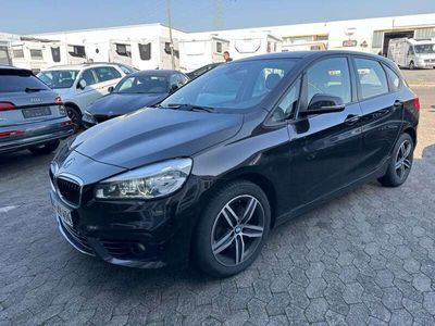 Gebraucht BMW 220 Active Tourer 192 PS (141 kW) 2015 Black sapphire metallic Van / Kleinbus
