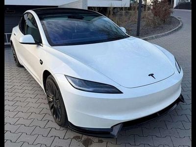 Begagnad Tesla Model 3 Performance 339 kW (462 HK) 2025 Other Sedan
