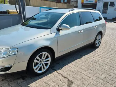 Gebraucht VW Passat 140 PS (102 kW) 2010 Silber Limousine