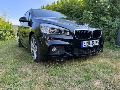 Gebraucht BMW 220 Active Tourer M Sport 190 PS (139 kW) 2016 Schwarz Van / Kleinbus