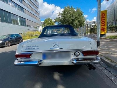 Gebraucht Mercedes W113 150 PS (110 kW) 1965 Weiß Cabrio