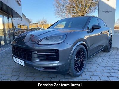 Grau Gebraucht 2025 Porsche Cayenne S SUV | 136.690 €