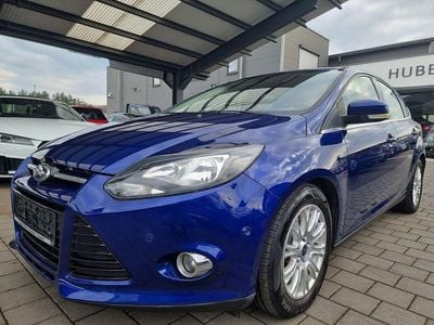 Blau Gebraucht 2014 Ford Focus Limousine | 3.990 € (Fairer Preis)