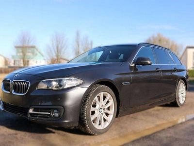 Gebraucht BMW 525 Comfort Edition 218 PS (160 kW) 2015 Grau Kombi