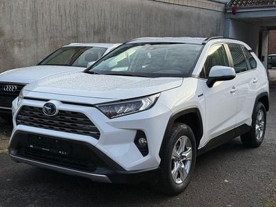 Gebraucht Toyota RAV4 Hybrid Comfort 218 PS (160 kW) 2022 Weiß SUV