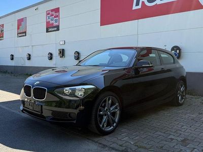 Usata BMW 114 Advantage 102 CV (75 kW) 2013 Nero Utilitaria