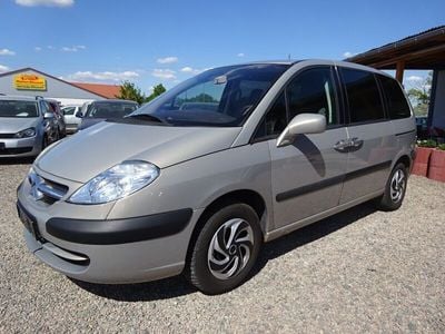 Citroën C8