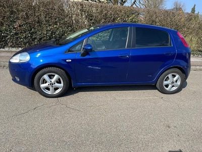 Gebraucht Fiat Punto 95 PS (69 kW) 2009 Blau Kleinwagen