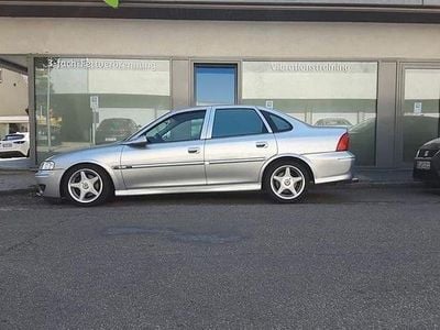 Gebraucht Opel Vectra Comfort 170 PS (125 kW) 2000 Silber Limousine