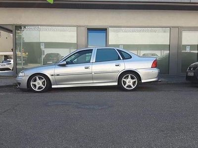 Silber Gebraucht 2000 Opel Vectra Comfort Limousine | 4.999 €