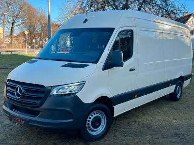 Gebraucht Mercedes Sprinter 163 PS (119 kW) 2018 Beige Van