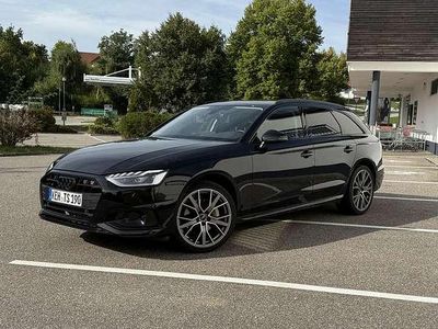 Schwarz Gebraucht 2022 Audi A4 Advanced Kombi | 30.999 € (Fairer Preis)