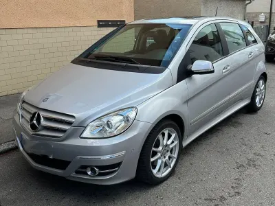Brugt Mercedes B180 109 HK (80 kW) 2009 Sølv MPV