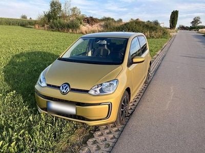Gebraucht VW e-up! 60 kW (82 PS) 2017 Gelb Kleinwagen