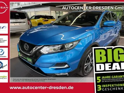 Gebraucht Nissan Qashqai N-Connecta 116 PS (85 kW) 2018 Vivid blue (metallic) SUV