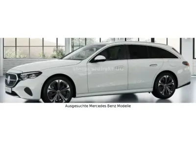 Gebraucht Mercedes E300 Avantgarde 313 PS (230 kW) 2025 Polarweiß Kombi