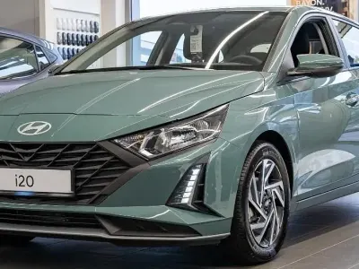 Neu Hyundai i20 GO! 90 PS (66 kW) 2026 Mangrove green mineraleffekt Kleinwagen