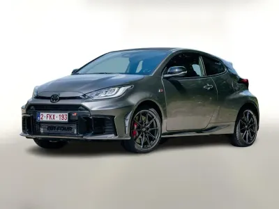 Gebraucht Toyota Yaris 280 PS (205 kW) 2024 Palladium silber Kleinwagen