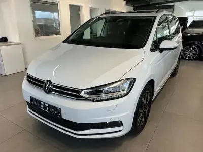 Gebraucht VW Touran Comfortline 150 PS (110 kW) 2024 Andere Van / Kleinbus