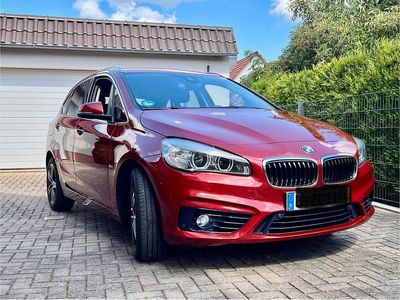 BMW 218