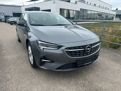 Gebraucht Opel Insignia Business Elegance 174 PS (127 kW) 2020 Grau Kombi