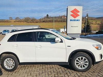 Weiß Gebraucht 2015 Mitsubishi ASX Classic Collection Plus SUV | 10.700 € (Fairer Preis)