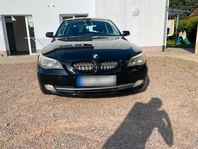 Gebraucht BMW 520 180 PS (132 kW) 2008 Schwarz Kombi