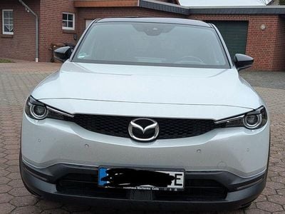 Weiß Gebraucht 2021 Mazda MX30 Prime-Line SUV | 13.900 € (Fairer Preis)