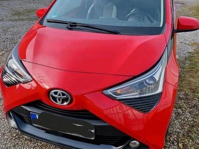Gebraucht Toyota Aygo X-play 72 PS (52 kW) 2019 Rot Kleinwagen