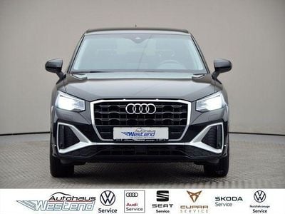 Gebraucht Audi Q2 S-Line 150 PS (110 kW) 2022 Mythosschwarz (metallic) SUV
