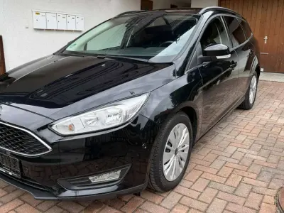 Gebraucht Ford Focus Business Edition 120 PS (88 kW) 2016 Iridiumschwarz metallic Kombi