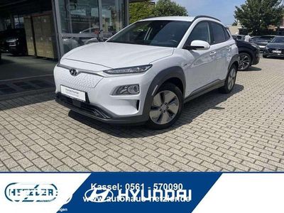 Gebraucht Hyundai Kona Advantage 100 kW (136 PS) 2021 Chalik white SUV