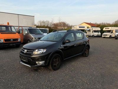 Gebraucht Dacia Sandero Prestige 90 PS (66 kW) 2015 Schwarz Kleinwagen